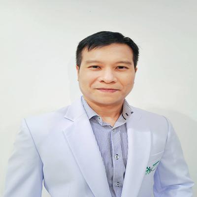 นพ. ชาคริต สุทธิเสวันต์