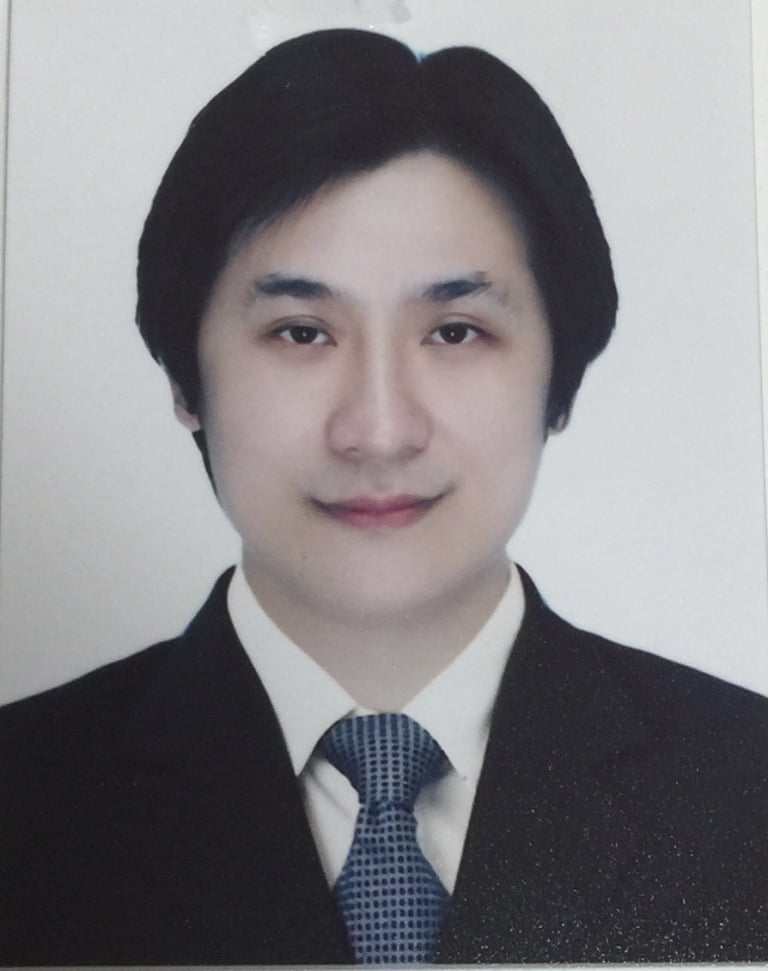 นพ. ธนบูรณ์ วรกิจธำรงค์ชัย
