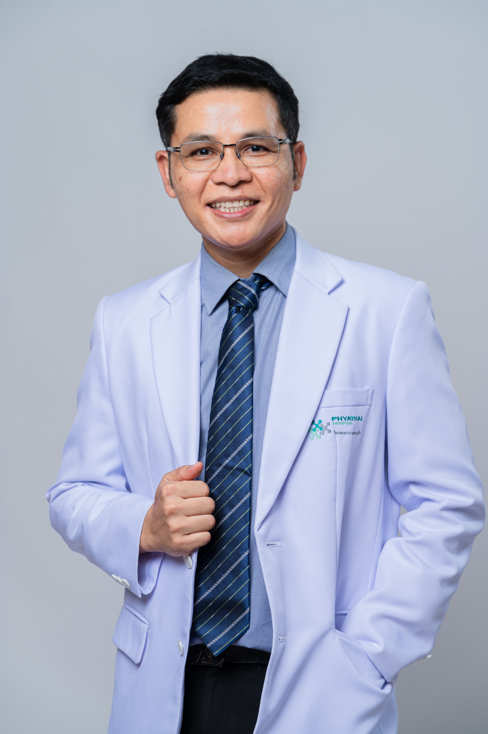นพ. สุชาติ เหตุทอง