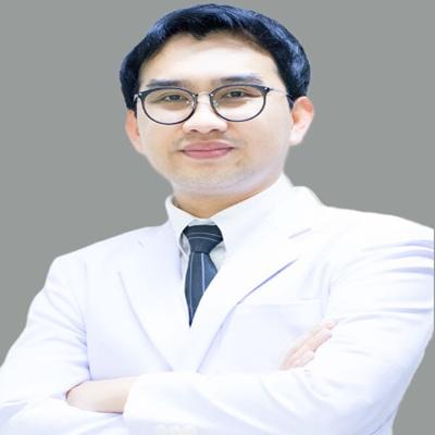 รศ. นพ. ธีธัช อนันต์วัฒนสุข