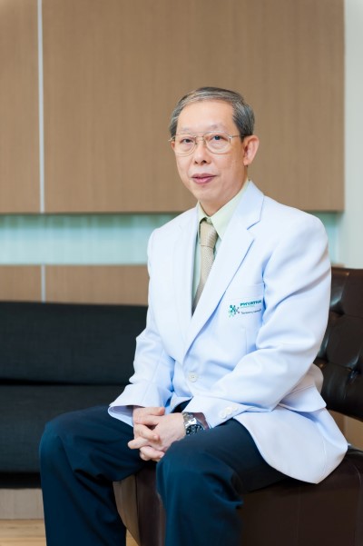Dr. Vichai Mongkoljinda