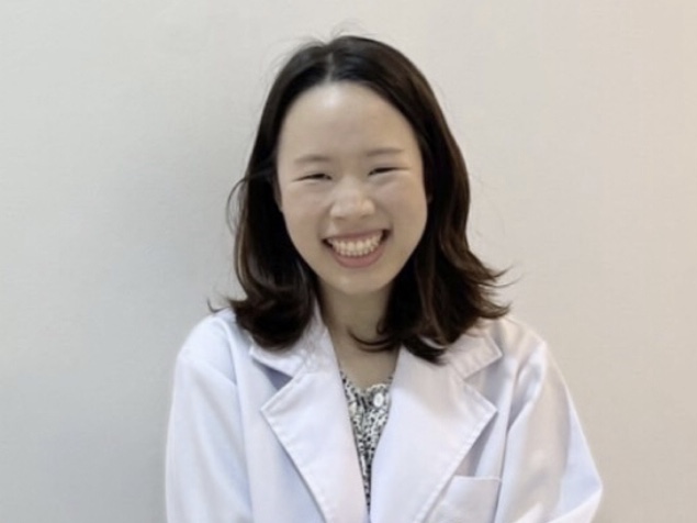 Dr. Jutipat Manomaivibul