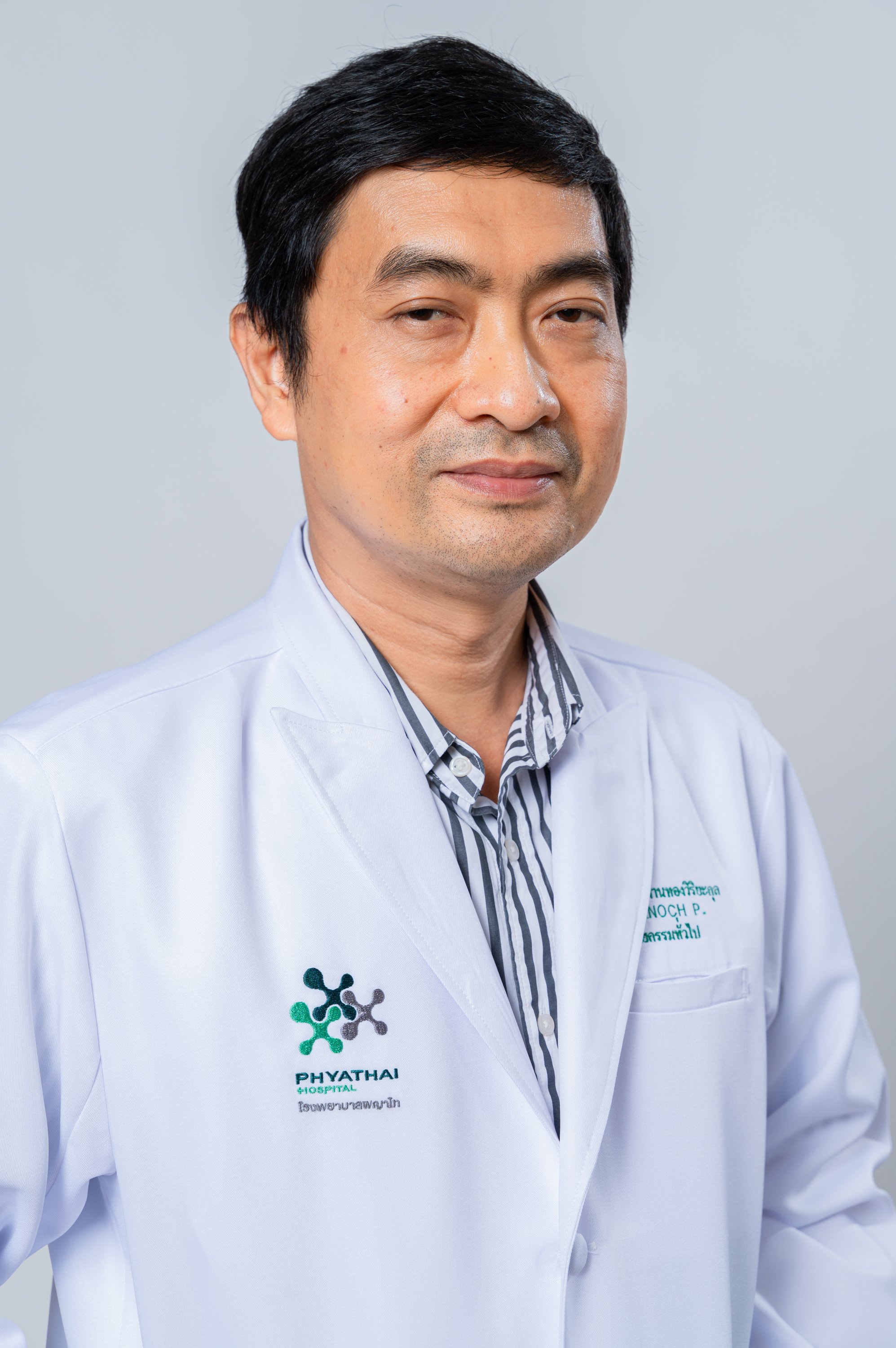 Dr. Manoch Phantongwiriyakul