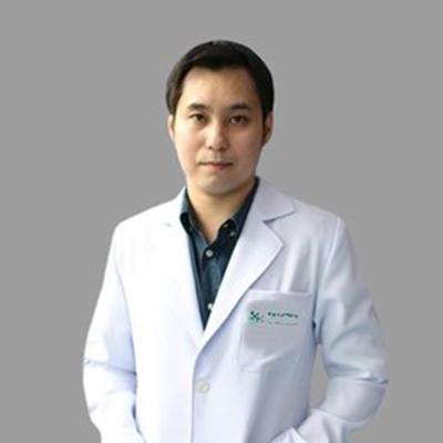 Dr. Chris Siripoon