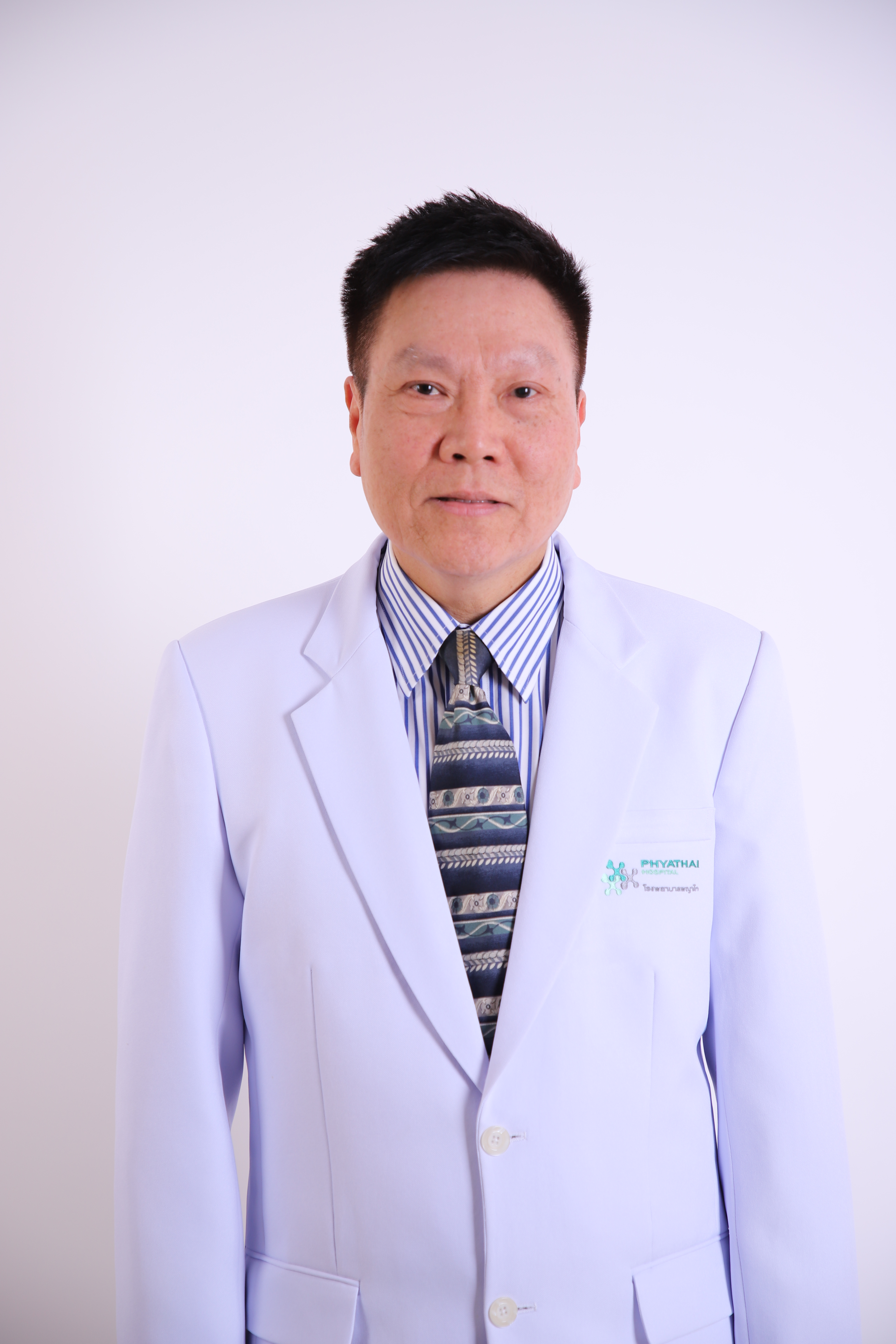 Dr.  Bunyat Woottisheattapaiboon