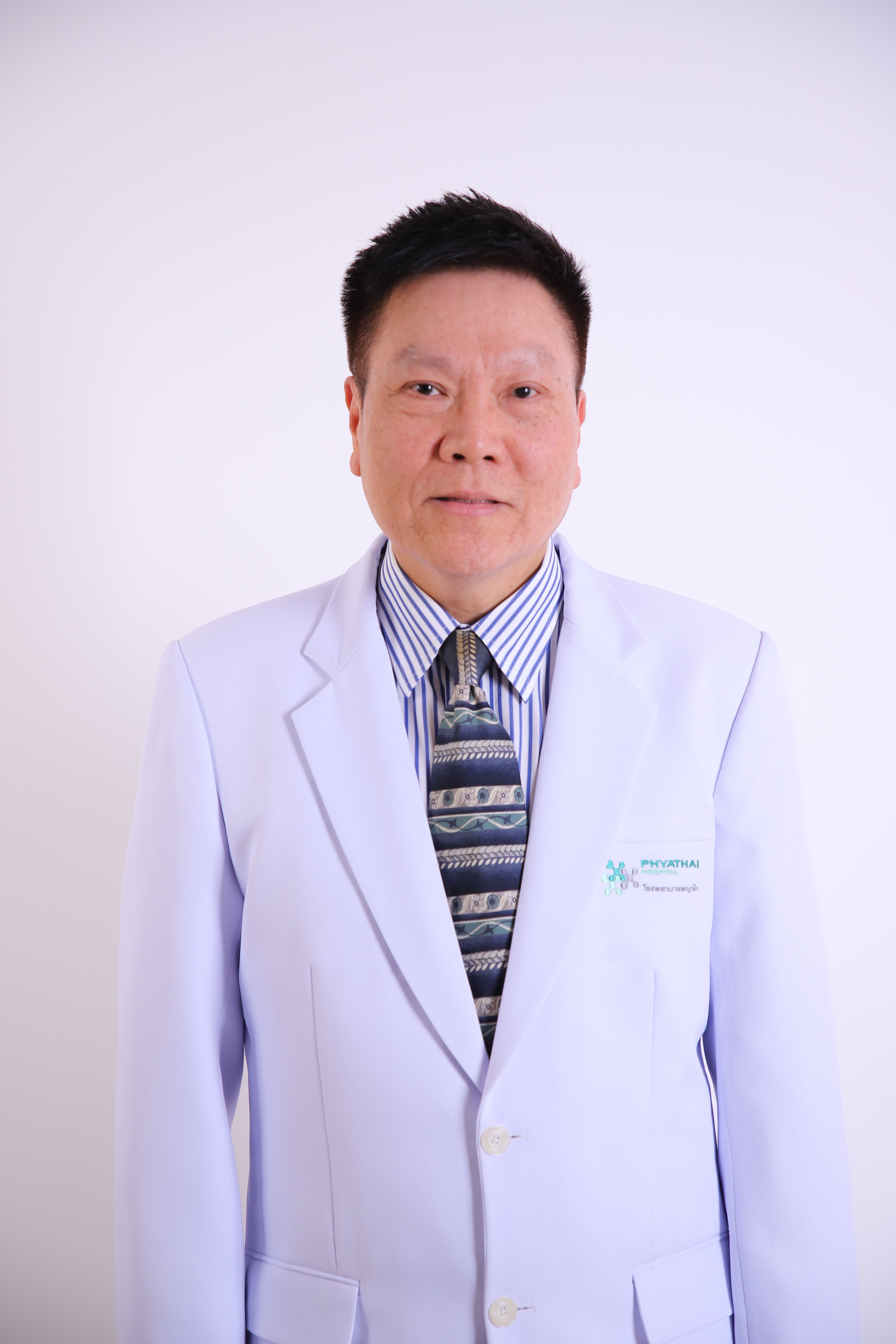 Dr.  Bunyat Woottisheattapaiboon