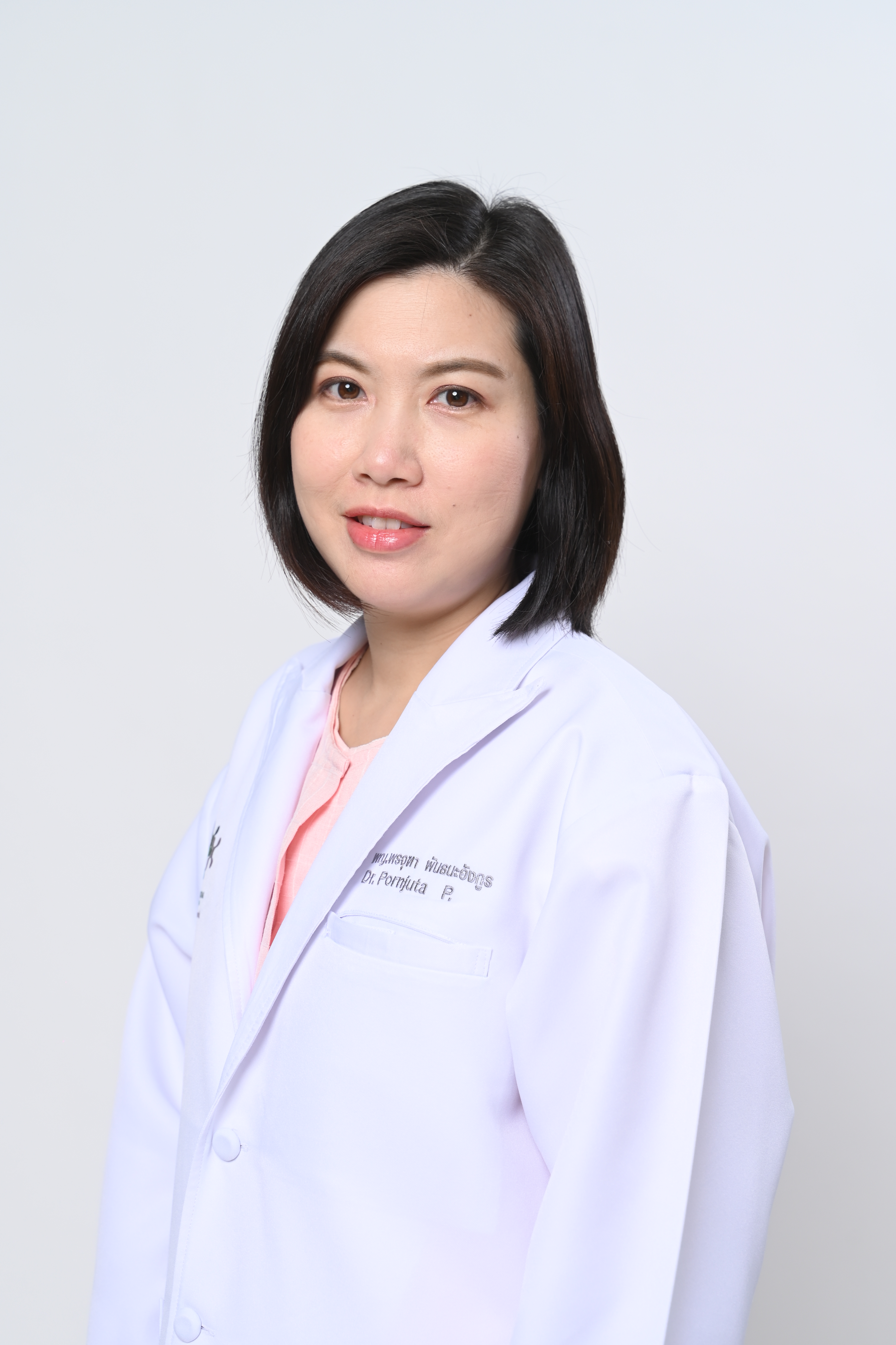 พญ. พรจุฑา พันธนะอังกูร