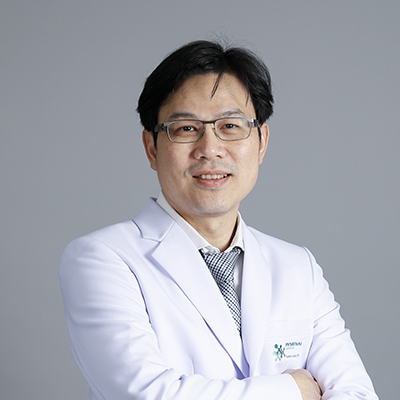 นพ. นัทธิวุธ วัฒนารักษ์สกุล