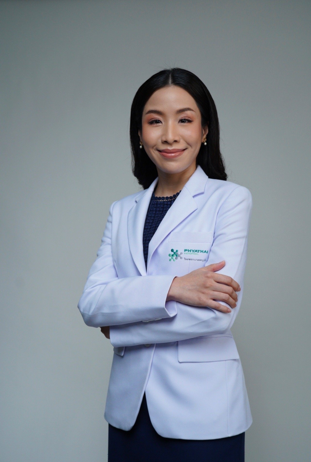 Dr. Sarisa Klomchitcharoen