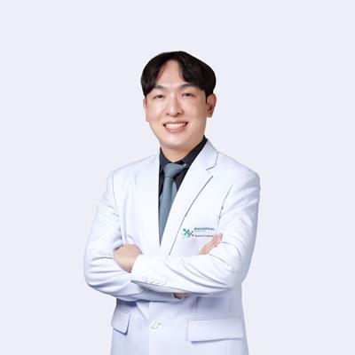 Dr. Withawat Sapthanakorn