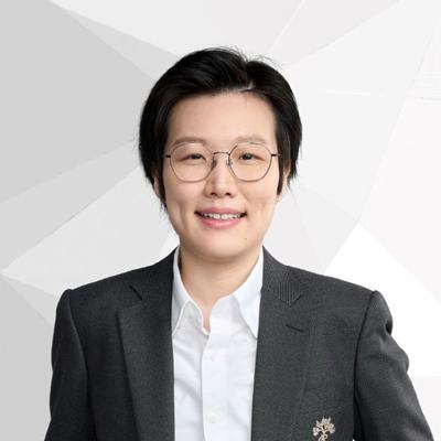 พญ. เพ็ญพรรณ เลิศวัฒนชัย