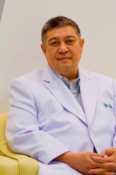 Dr. Nathpong Israngura Na Ayudhya
