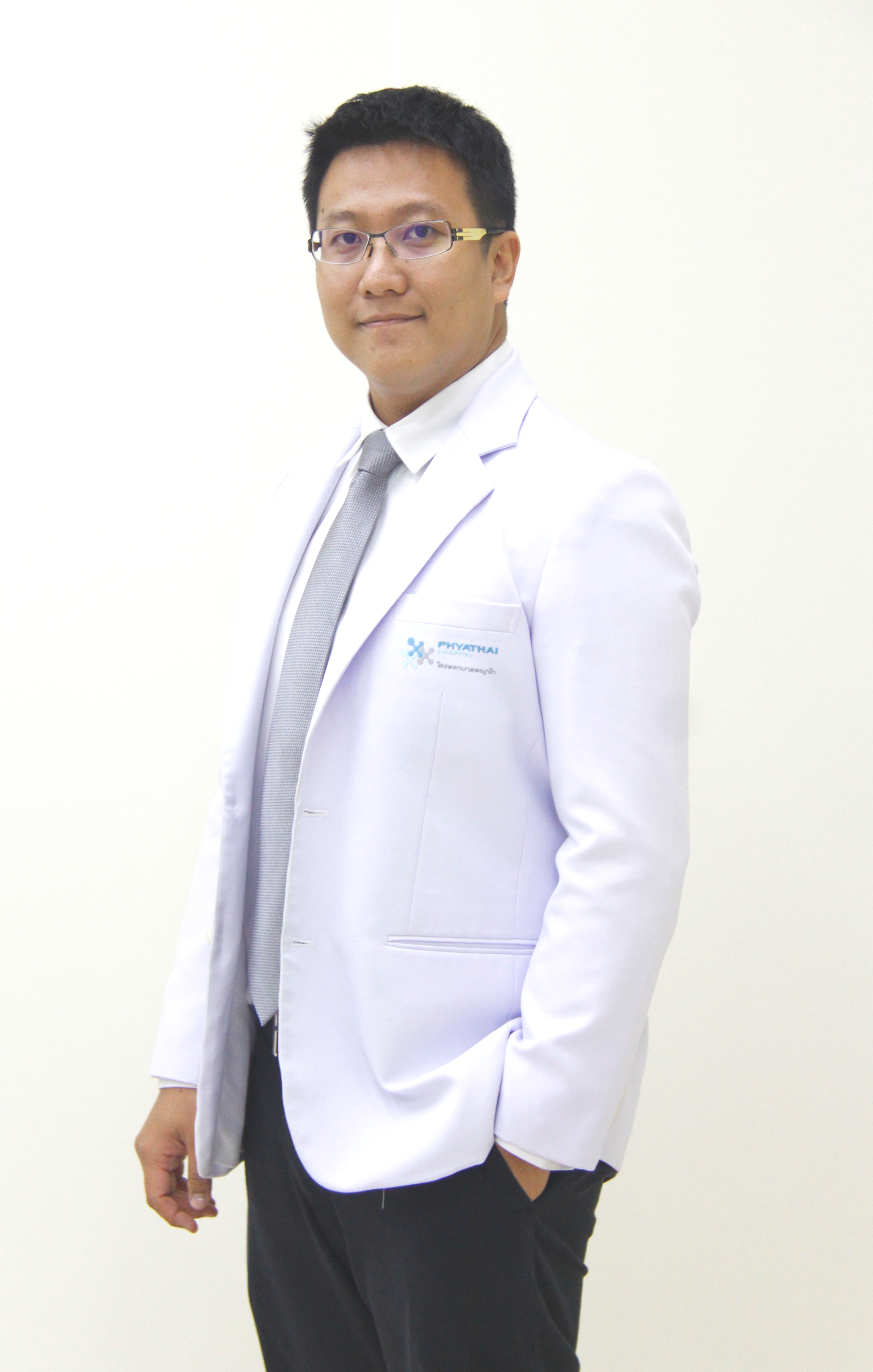 Dr. Prutpong Saengjumrut